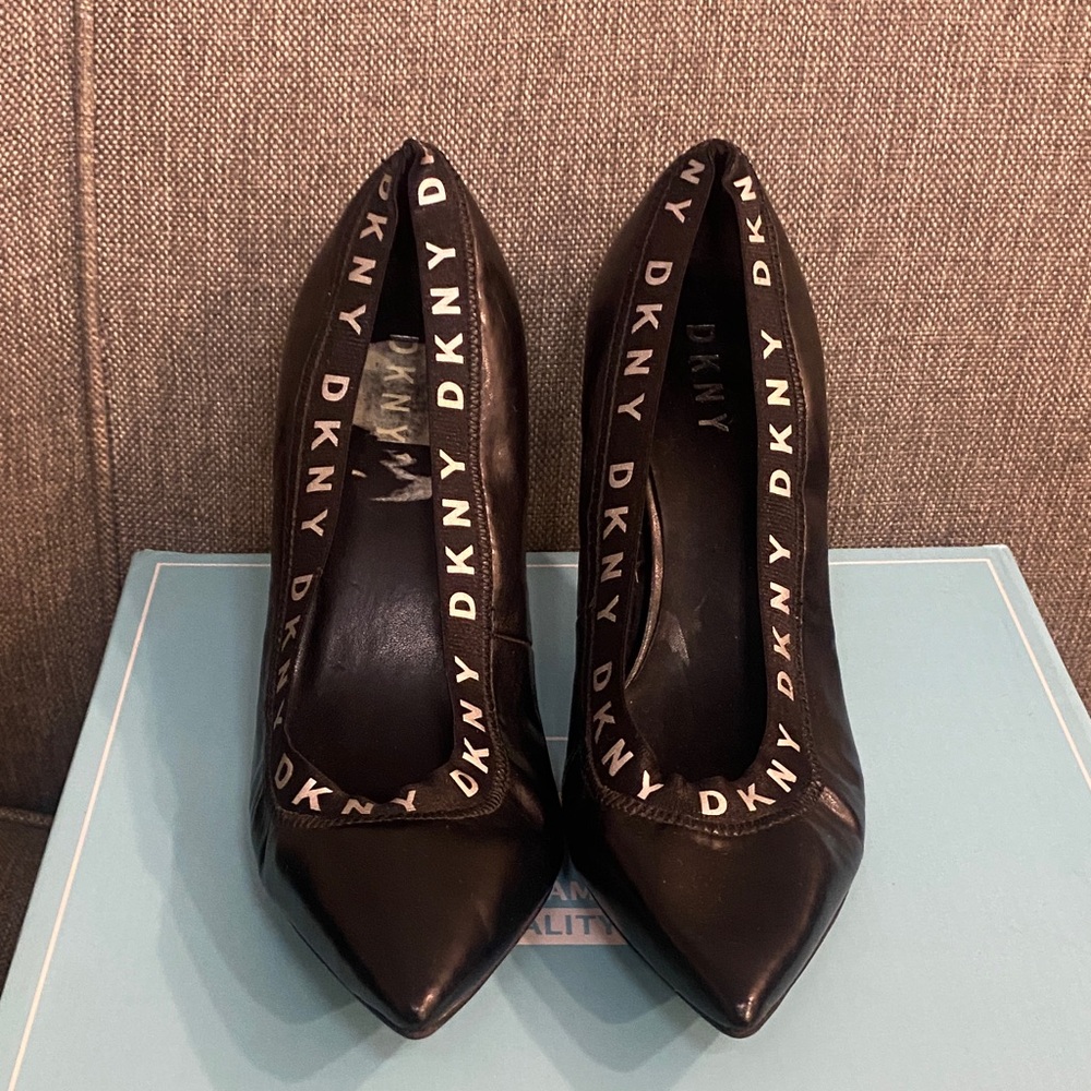 DKNY Elegant Black Heels with Logo Accent